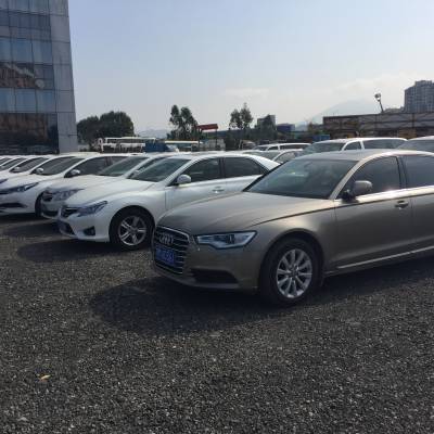 深圳普通轎車(chē)長(zhǎng)租個(gè)人自駕服務(wù) 經(jīng)濟(jì)便捷的出行選擇